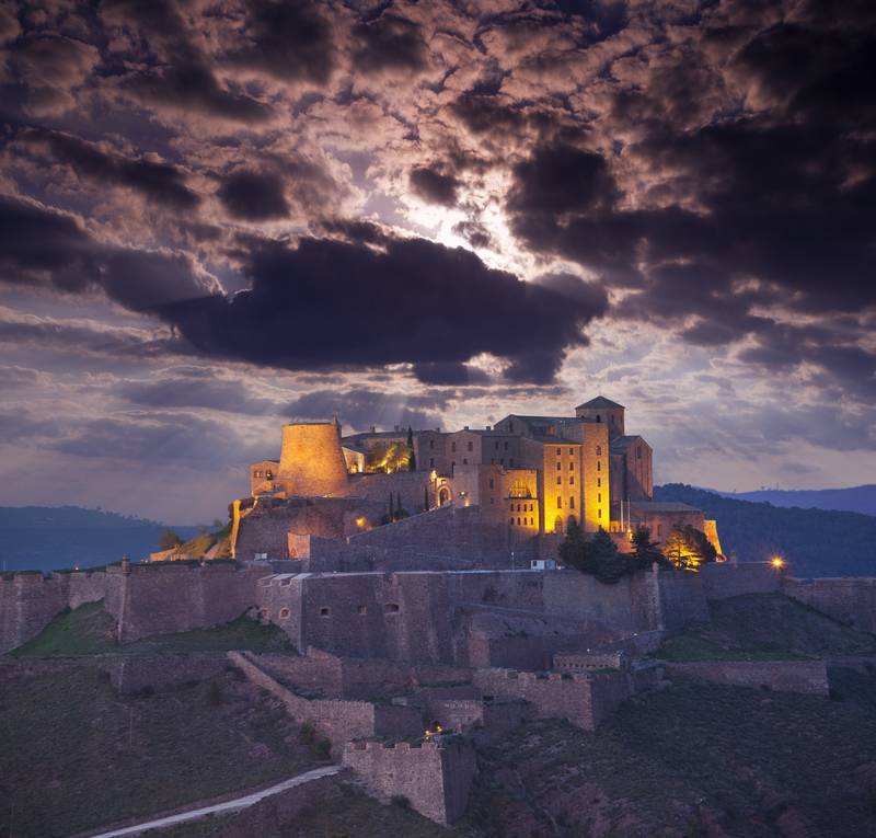 Parador De Cardona