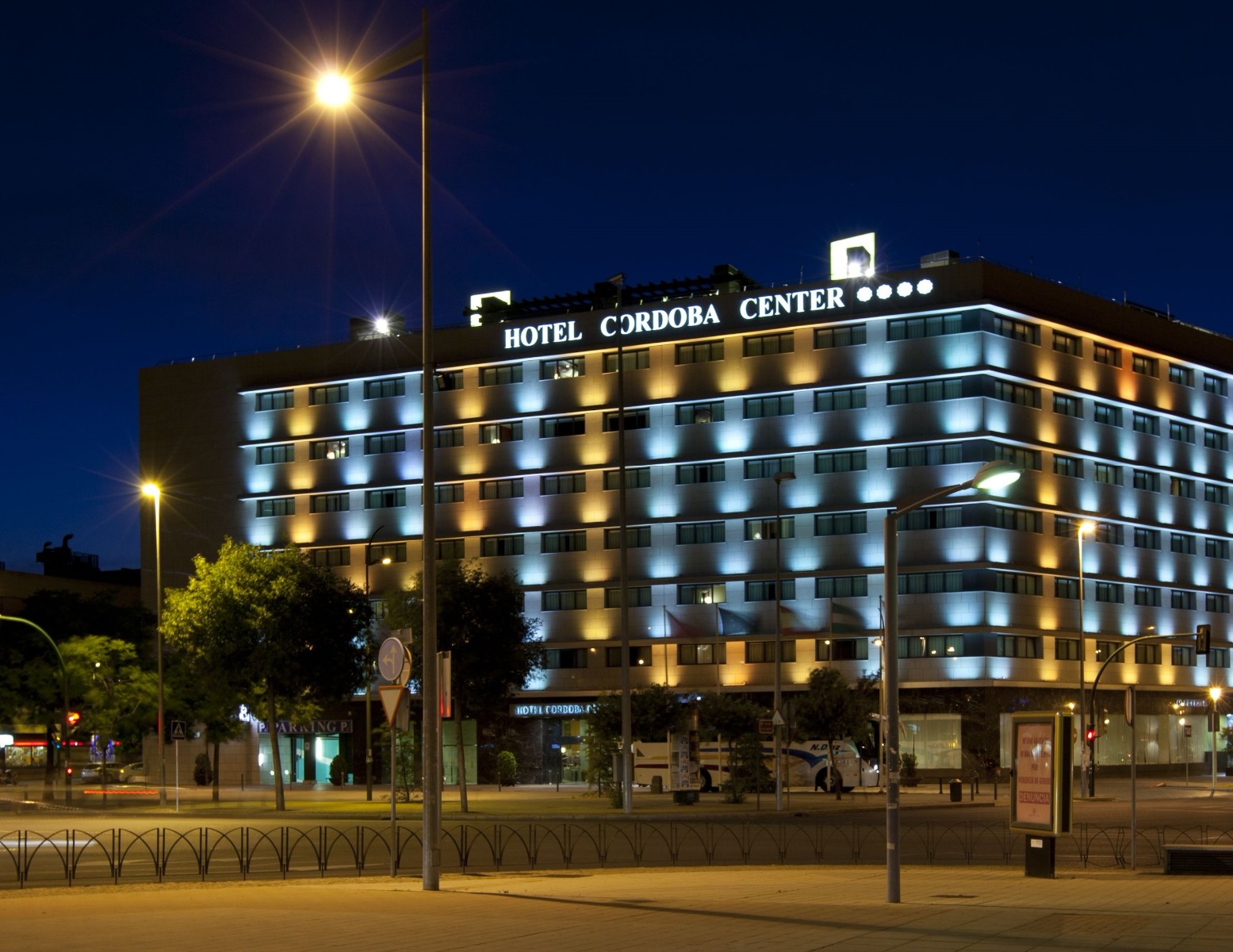 Córdoba Center. Hoteles Bodas Córdoba. Fachada 1
