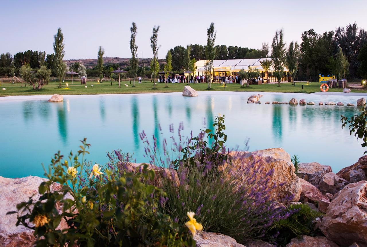 Balneario De Paracuellos - Las Bodas De La Bastilla