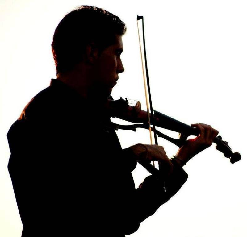 Yorch Violinista - Violín Electrónico