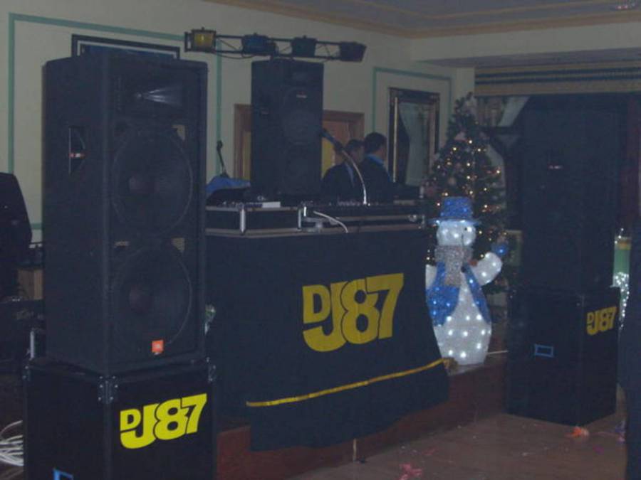 Dj87