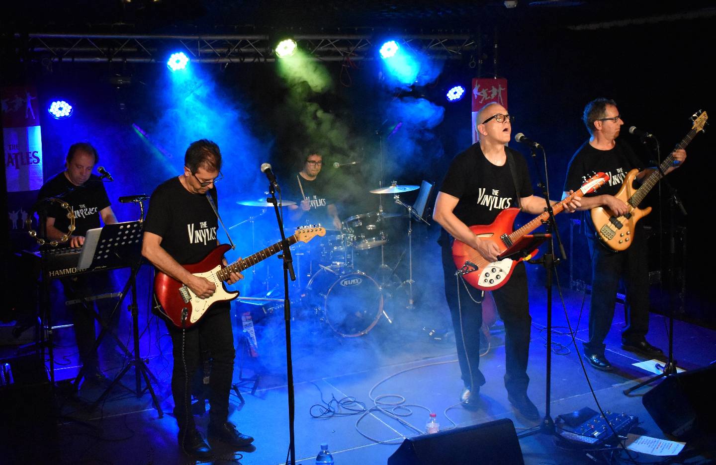 Versiones Pop-rock O Tributo The Beatles En Directo