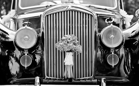 clasicos de lujo. Coches de Boda en Madrid. Bentley MK VI Bicolor