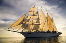 Relajación en un crucero en alta mar