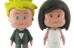 Figuras pocoyoizadas de los novios para la tarta de bodas