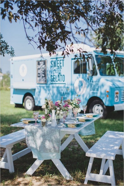 Food trucks en tu boda: un catering de lo más original