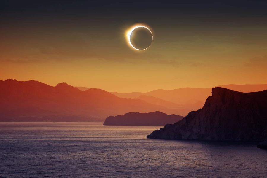 El 12 de agosto de 2026 España será el mejor lugar de Europa para ver el eclipse total de Sol. Descubre las mejores rutas, destinos y experiencias para vivir un fenómeno único e irrepetible.