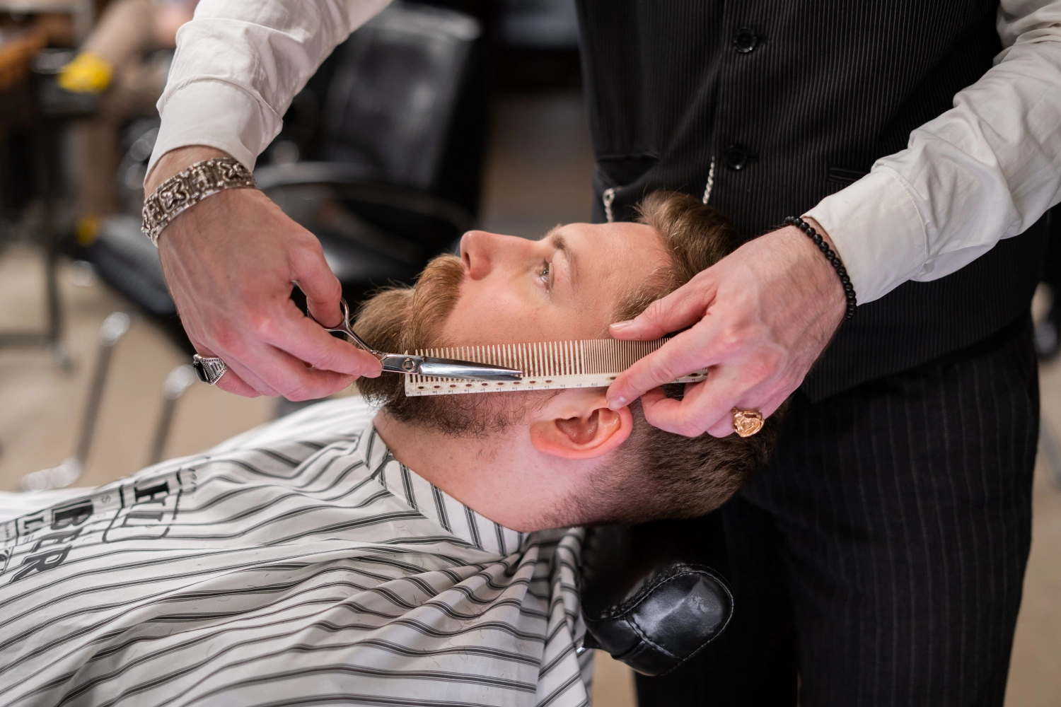 El día de antes solo debes retocar la barba y poco más