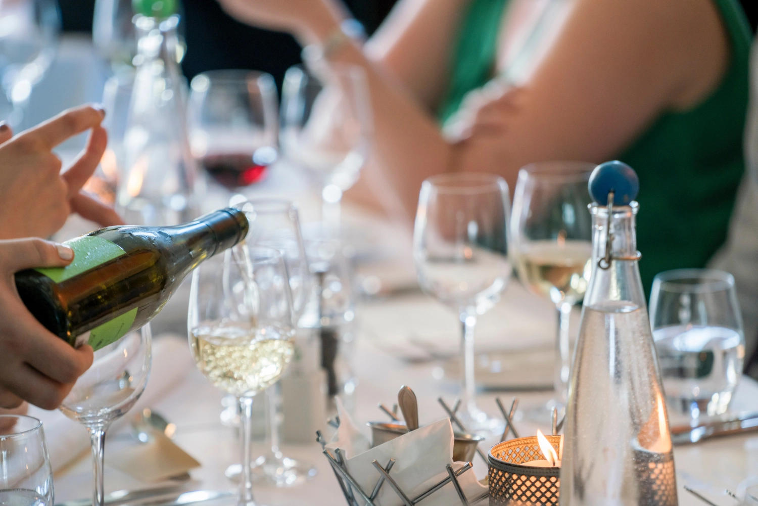 Banquete de boda minimalista