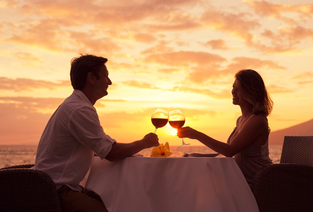 Cena romántica pareja