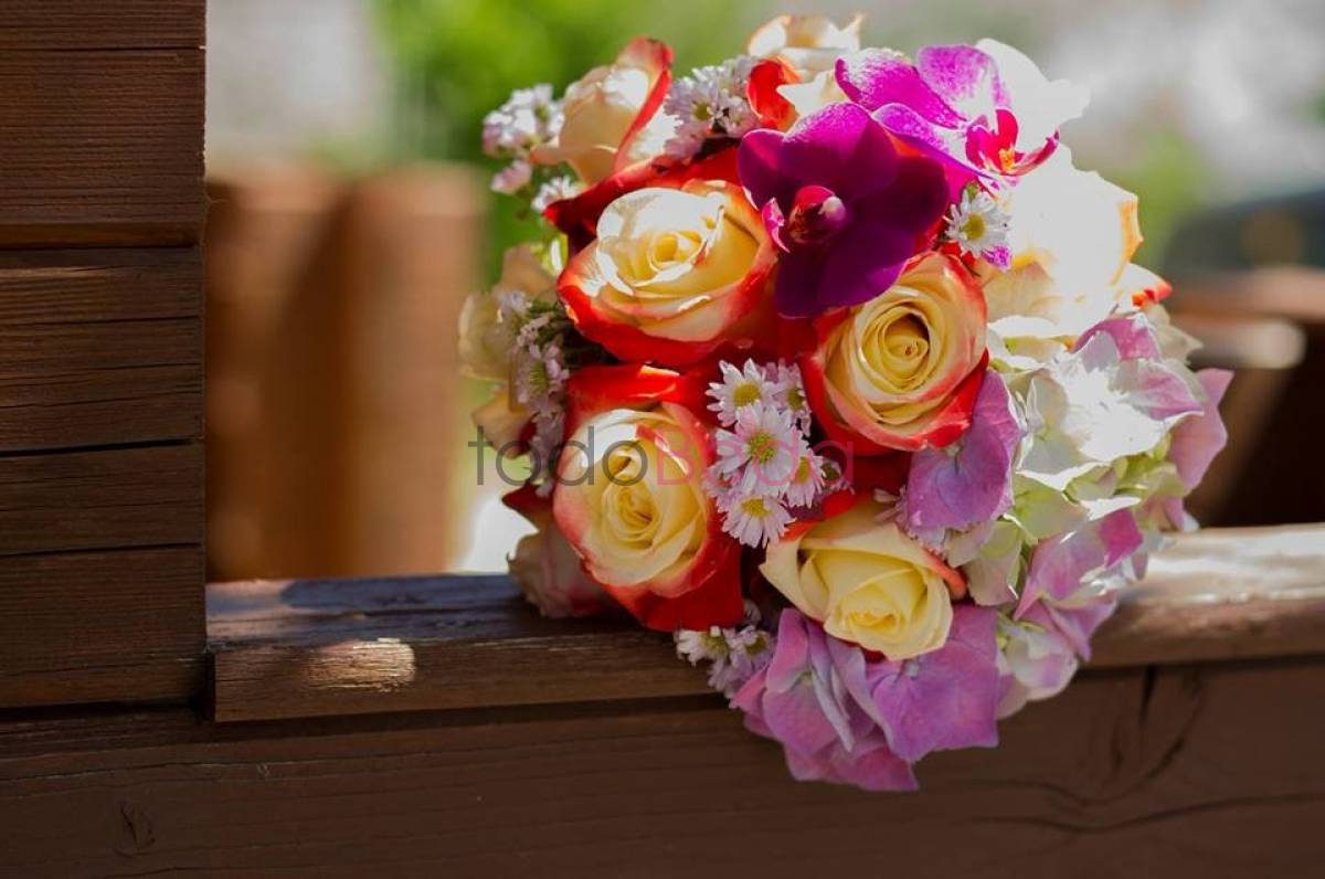 lucia cuadros floristeria de boda