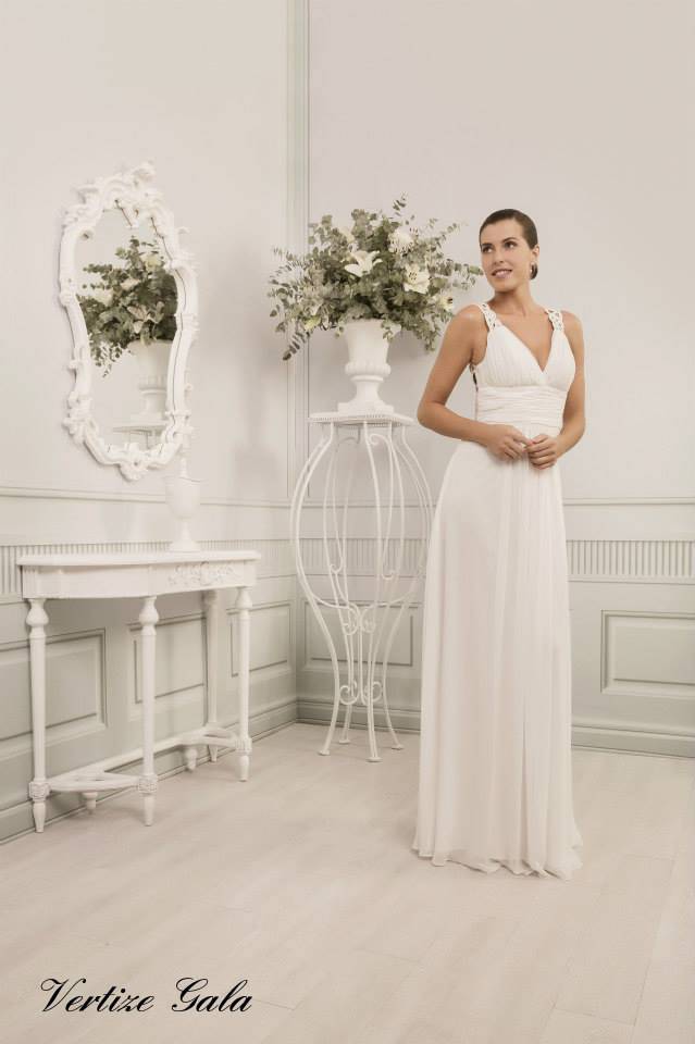 Doce vestidos de low cost 200 euros de Vertize Todoboda.com