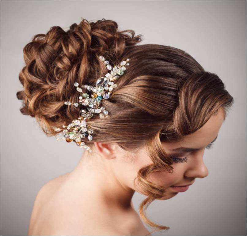 Peinados de boda para invitadas los 100 más bonitos  Blogmujerescom