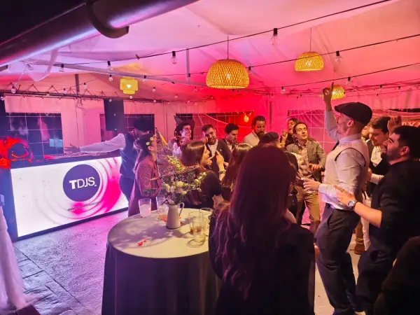 Txingudi Deejays – Música en Ezkio-Itsaso – foto 4