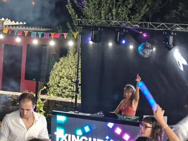 Txingudi Deejays – Música en Ezkio-Itsaso – foto 6