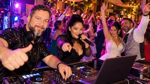 Ampliación de sesión DJ – 100 €/hora