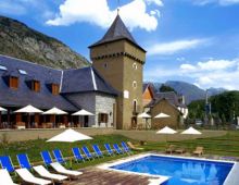 Parador De Artíes