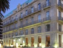 Hotel Ac Palacio Universal