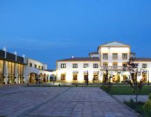 Hotel Cortijo Santa Cruz ****