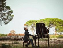 Manuel ButrÓn - Pianista